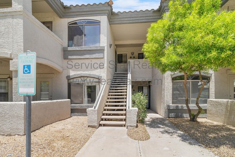 Scottsdale Condo for rent! property image