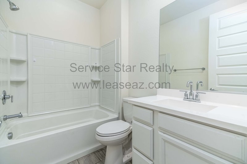 2021 Built Home in Crest at Western Enclave in West Phoenix property image