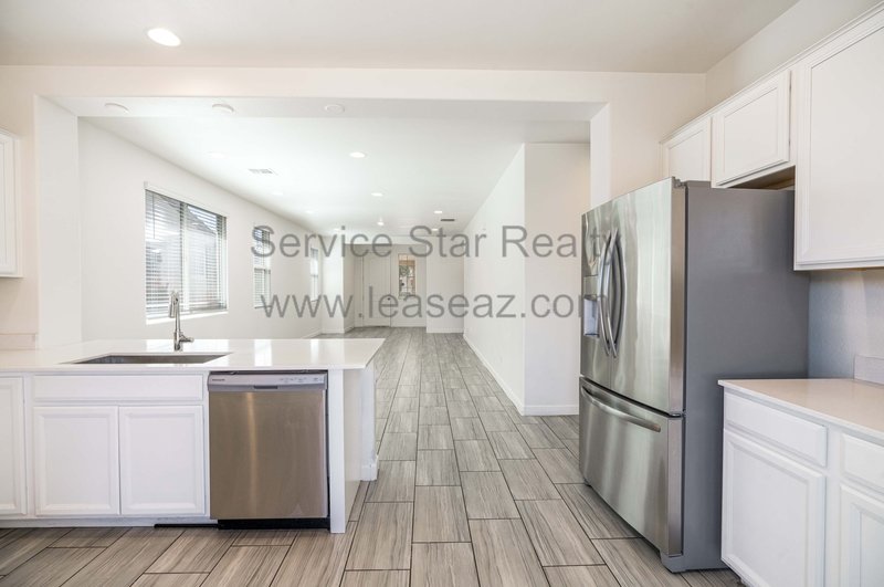 2021 Built Home in Crest at Western Enclave in West Phoenix property image