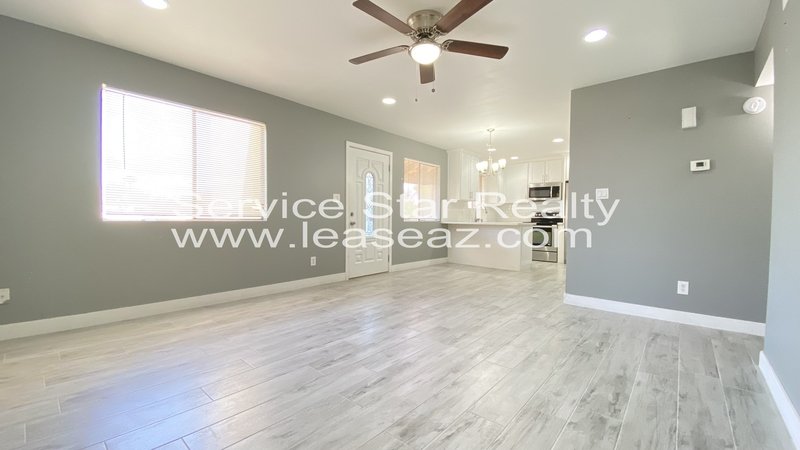 Cute Remodeled 2 bed 2 bath! property image