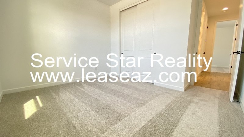 Beautiful Eastmark 3 Bedroom + Den! property image