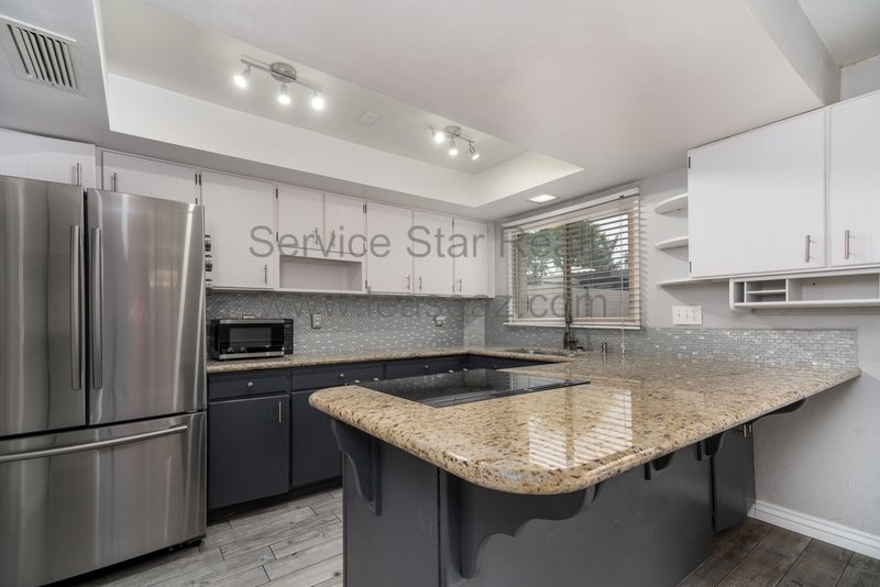 Beautifully Remodeled Townhome in Villa Seville property image