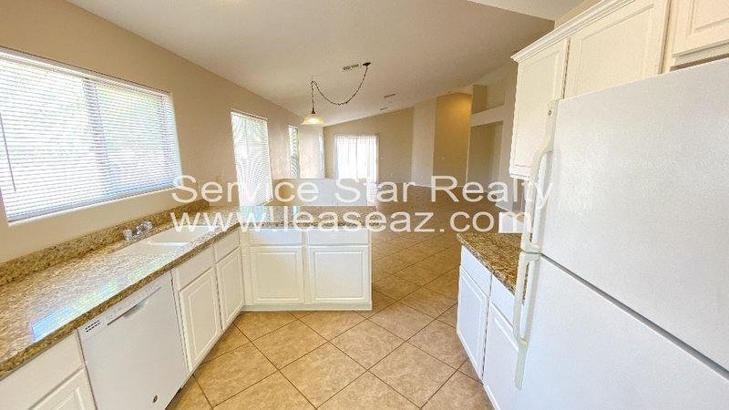 Three Bedroom Two Bath Home in Estrella Village property image