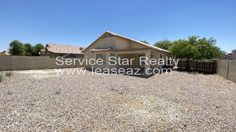 Three Bedroom Two Bath Home in Estrella Village property image