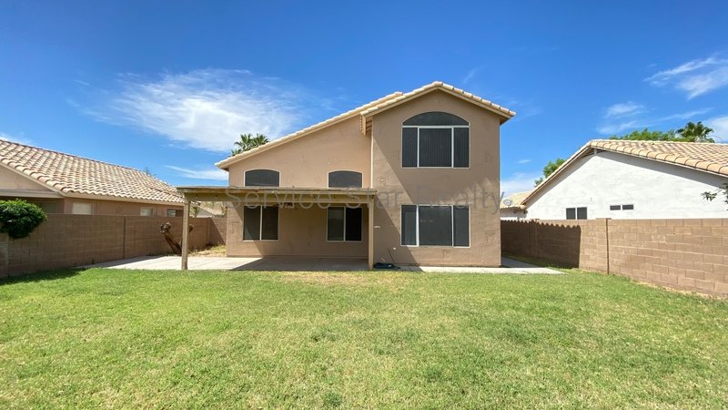 Fantastic 3+2.5 home in Glendale! property image