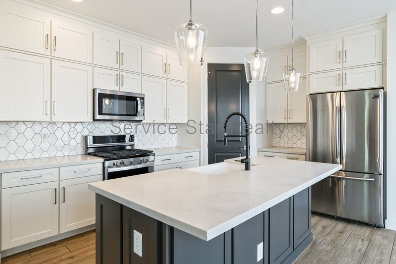 Beautiful 3BR/2.5 BA  in Union Park! property image