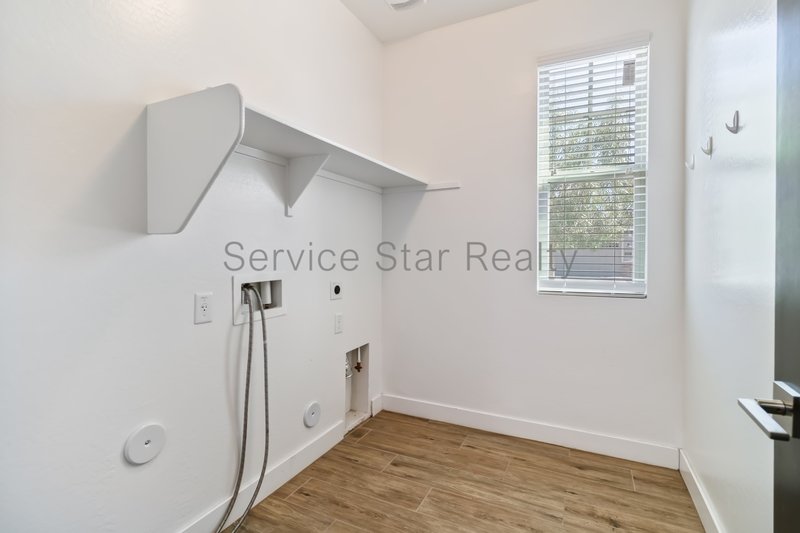 Beautiful 3BR/2.5 BA  in Union Park! property image