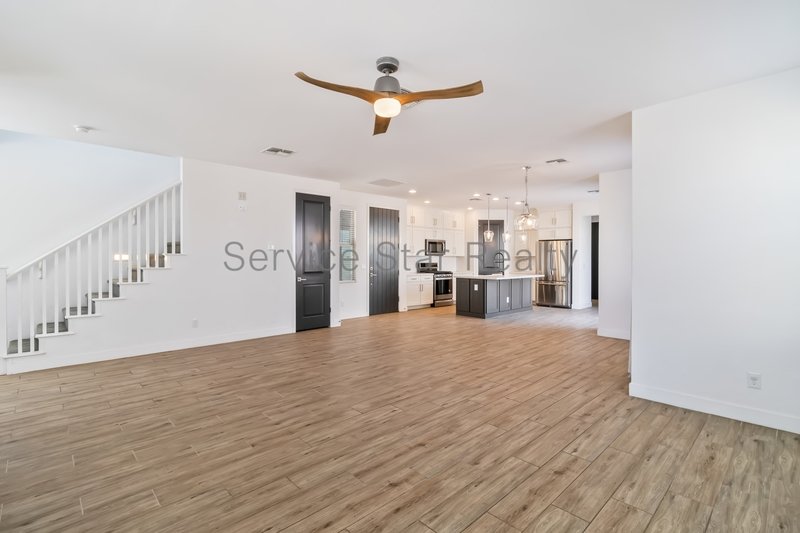 Beautiful 3BR/2.5 BA  in Union Park! property image