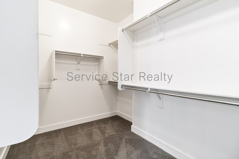 Beautiful 3BR/2.5 BA  in Union Park! property image