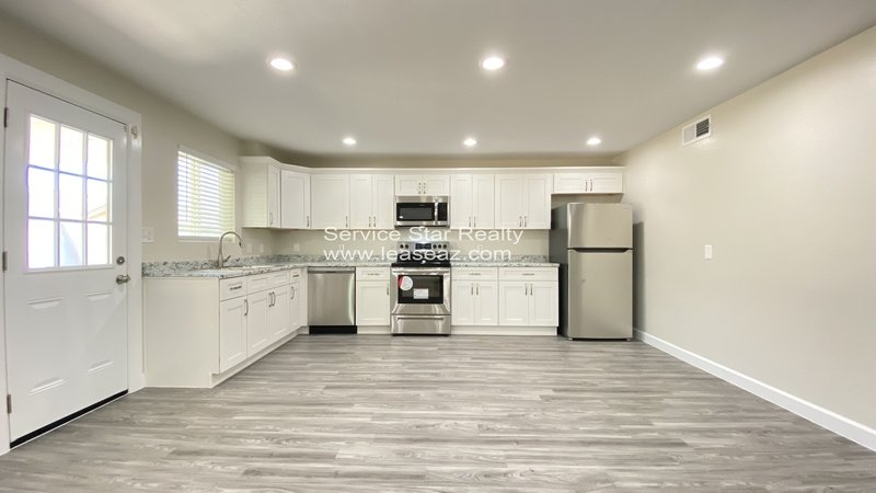 **MOVE IN SPECIAL -- 2 WEEKS FREE RENT!!** property image