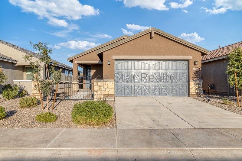 **1 MONTH FREE RENT!!** property image