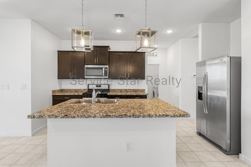 **1 MONTH FREE RENT!!** property image