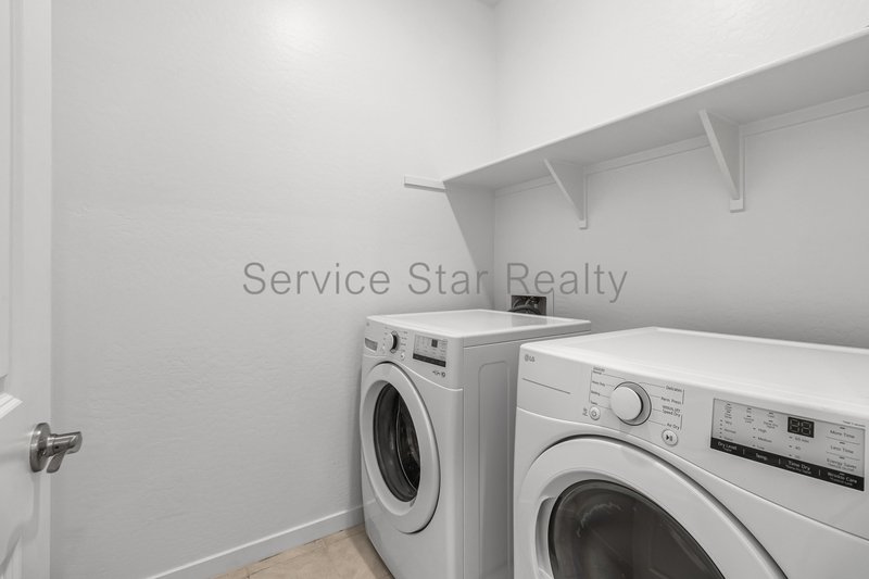 **1 MONTH FREE RENT!!** property image