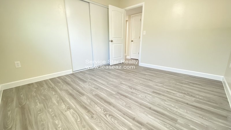 **MOVE IN SPECIAL -- 2 WEEKS FREE RENT!!** property image
