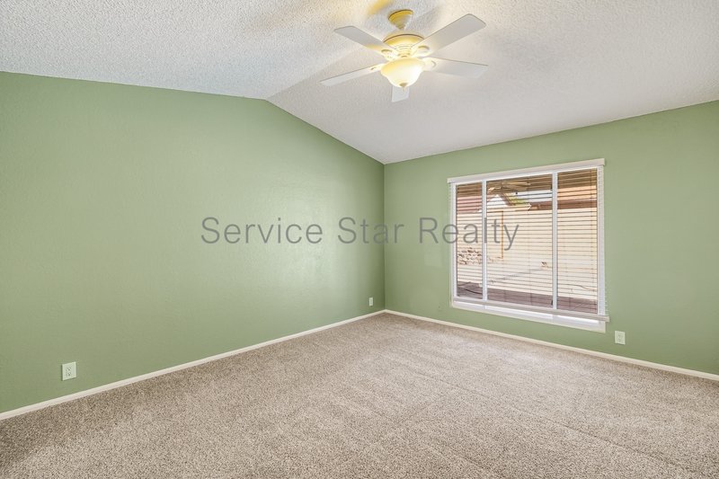 2-Bed, 1.5-Bath Home with Pool and Low-Maintenance Yard in Glendale property image