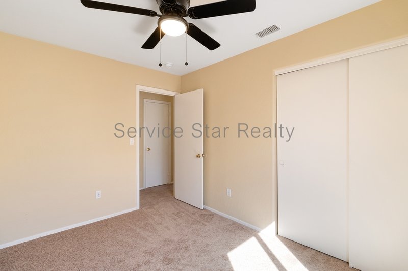 Spacious 3-Bed, 2.5-Bath Home with Loft in North Phoenix property image