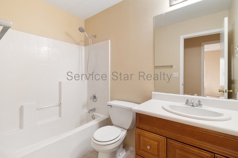 Spacious 3-Bed, 2.5-Bath Home with Loft in North Phoenix property image