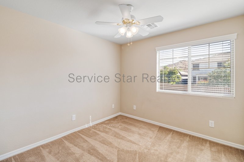 Beautiful 3BR/2.5BA in North Phoenix - Norterra! property image