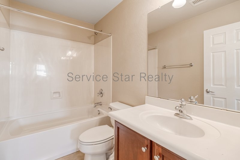 Beautiful 3BR/2.5BA in North Phoenix - Norterra! property image