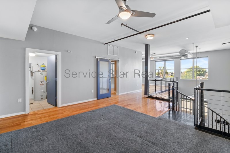 Fantastic Loft-Style Condo in Downtown Phoenix property image