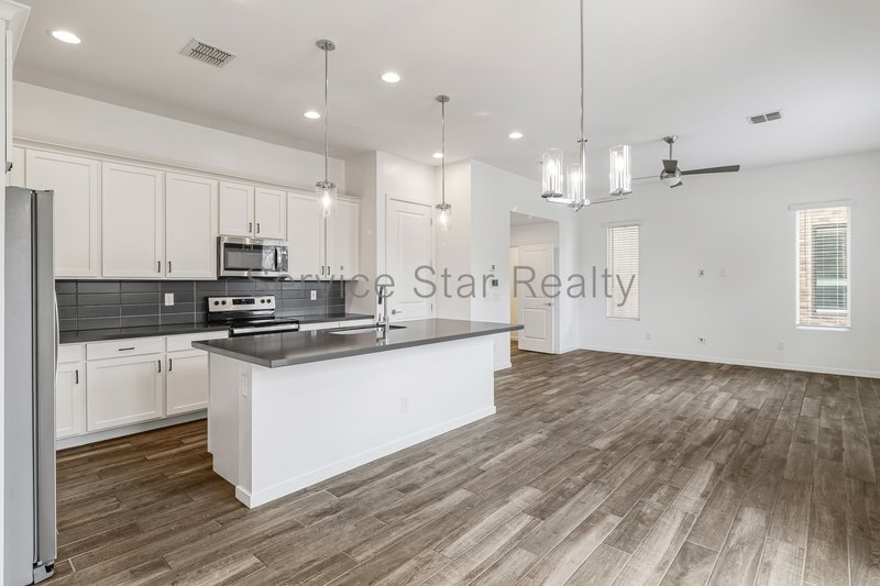 Beautiful 3BR/3.5BA Townhome in Tempe! property image
