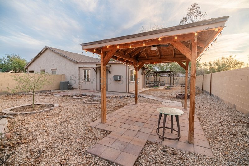 2+ bedroom, 2 bath home in Buckeye! property image