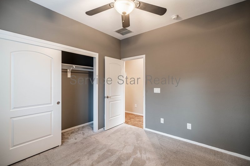 2+ bedroom, 2 bath home in Buckeye! property image