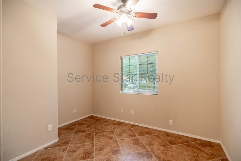 2+ bedroom, 2 bath home in Buckeye! property image