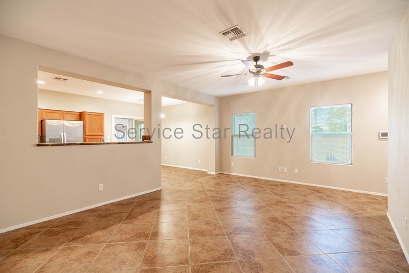 2+ bedroom, 2 bath home in Buckeye! property image