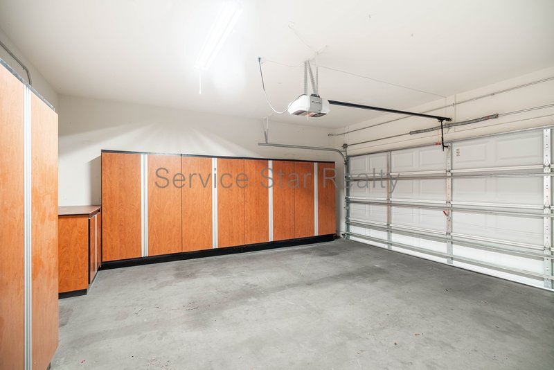 2+ bedroom, 2 bath home in Buckeye! property image