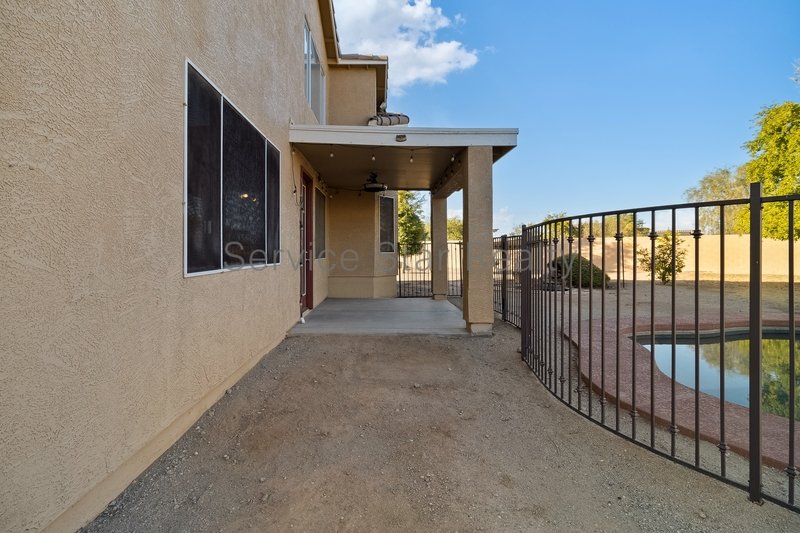 MOVE IN SPECIAL - **2 WEEKS FREE RENT WITH MOVE IN BY 6/26** property image