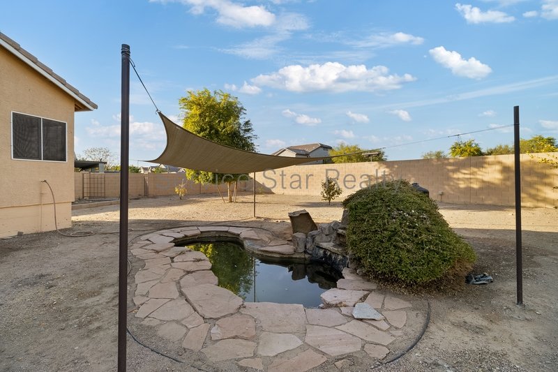 MOVE IN SPECIAL - **2 WEEKS FREE RENT WITH MOVE IN BY 6/26** property image