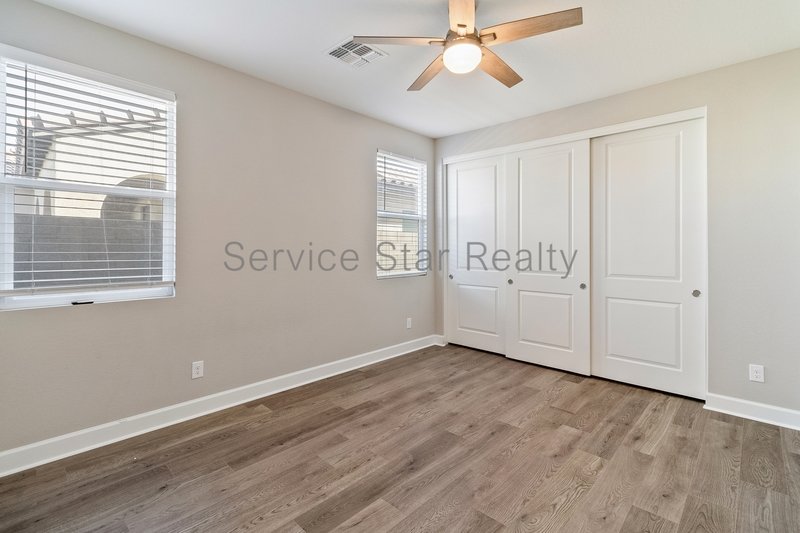 3BR/2.5BA GATED Sterling Grove  Surprise! property image