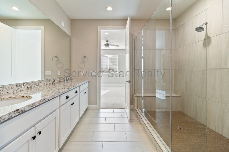 3BR/2.5BA GATED Sterling Grove  Surprise! property image