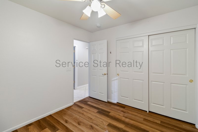 Spacious 4-Bedroom Home with 3-Car Garage in Surprise property image