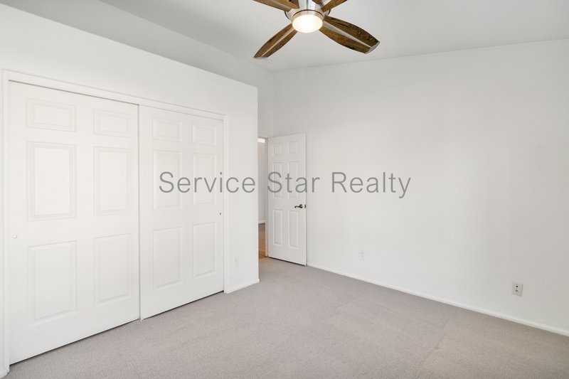 Beautiful 3-Bedroom Home with Upgrades in Tempe! property image