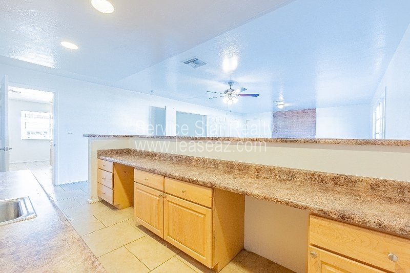 Terrific Chandler  3 BD + 2 BA property image
