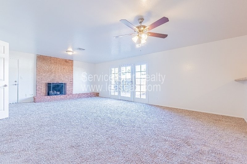 Terrific Chandler  3 BD + 2 BA property image