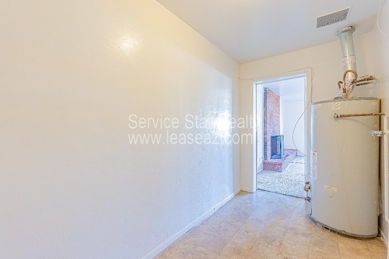 Terrific Chandler  3 BD + 2 BA property image