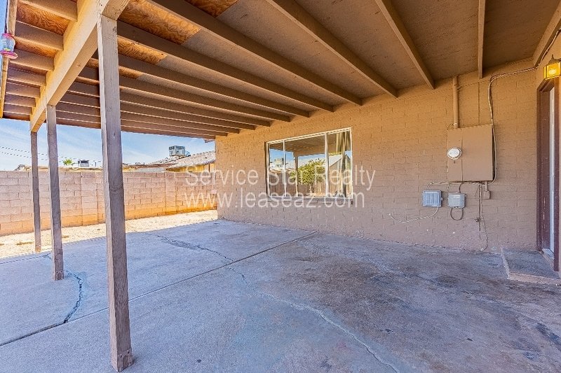 Terrific Chandler  3 BD + 2 BA property image