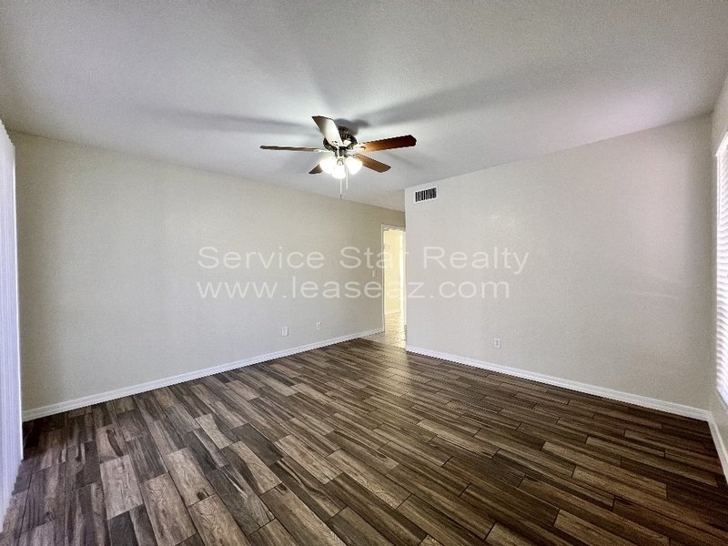 **MOVE IN SPECIAL -- 2 WEEKS FREE RENT!!** property image