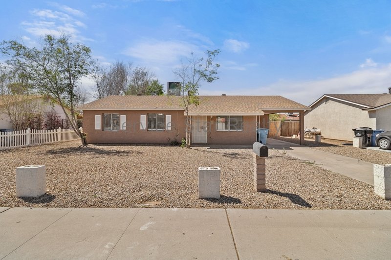 **2 WEEKS FREE RENT WITH MOVE IN BY 9/4** property image