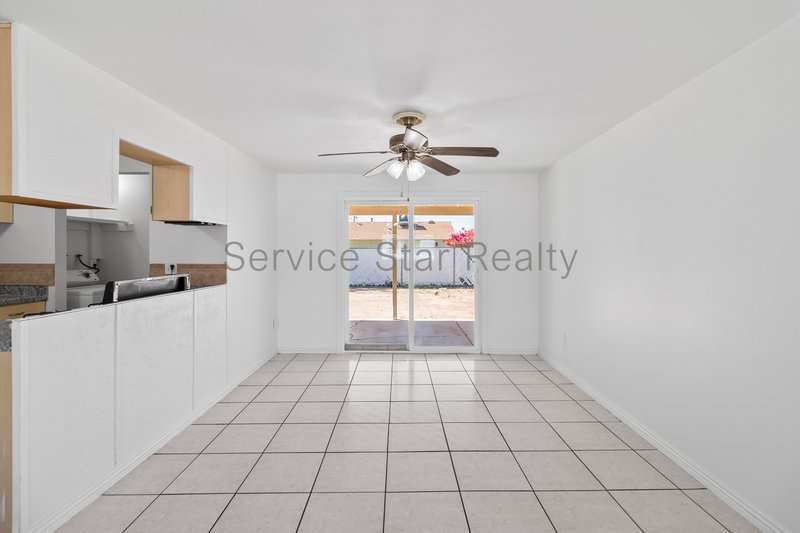 **2 WEEKS FREE RENT WITH MOVE IN BY 9/4** property image