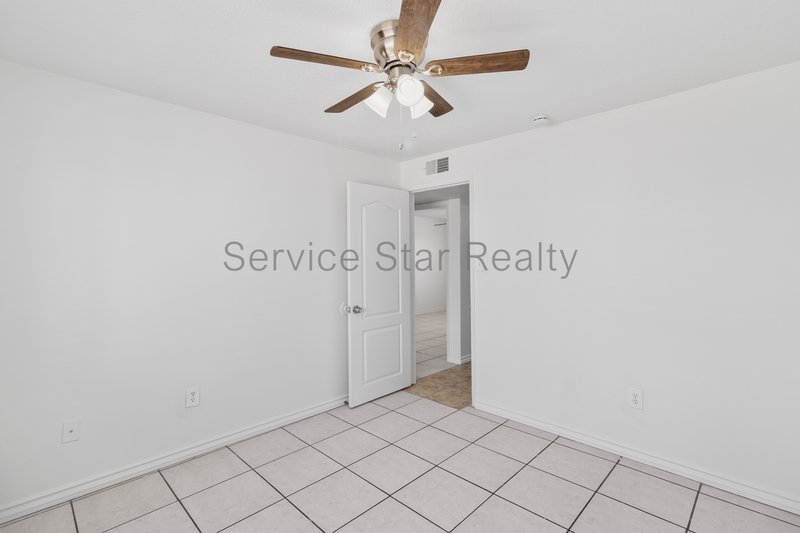 **2 WEEKS FREE RENT WITH MOVE IN BY 9/4** property image