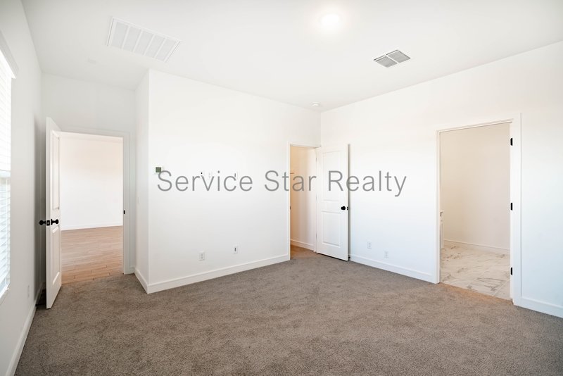 STUNNING BRAND NEW 5-Bed, 3-Bath home with 2-car garage in Maricopa! property image