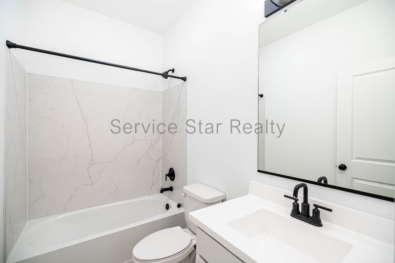 STUNNING BRAND NEW 5-Bed, 3-Bath home with 2-car garage in Maricopa! property image