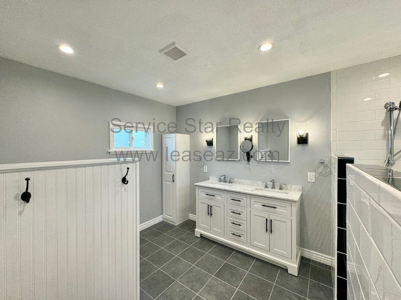 Beautiful home in Biltmore! property image