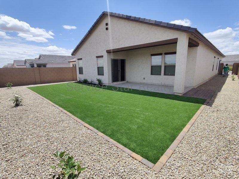 STUNNING BRAND NEW 5-Bed, 3-Bath home with 2-car garage in Maricopa! property image