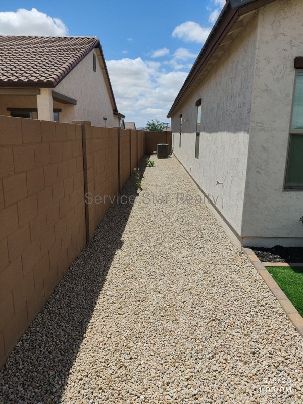 STUNNING BRAND NEW 5-Bed, 3-Bath home with 2-car garage in Maricopa! property image