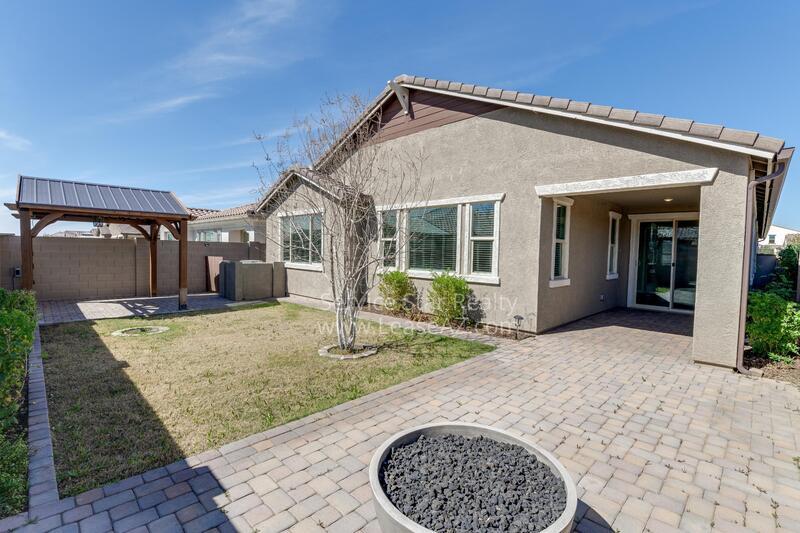 Beautiful Updated Home in Eastmark!! Upgrades Galore! property image